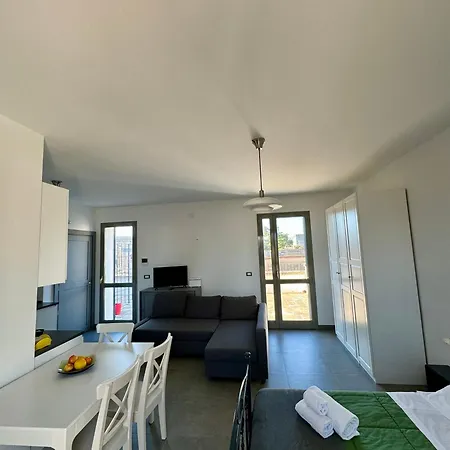 Lägenhet 4 Balconi House-appartamento Panoramico A Lecce
