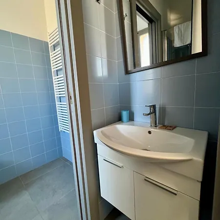 公寓 4 Balconi House-appartamento Panoramico A 莱切